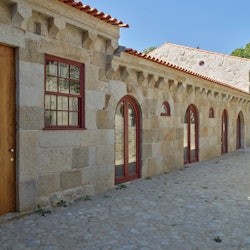 Fundação Livraria Lello: Entry Ticket + Guided Tour - 3