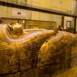 Giza Pyramids, Sphinx & Egyptian Museum: Guided Tour from Hurghada - 2