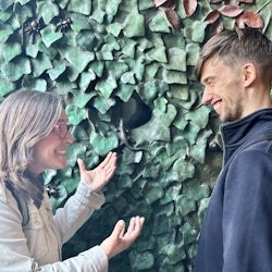 Go With A Local: Skip-The-Line Sagrada Família Tour in English - 2