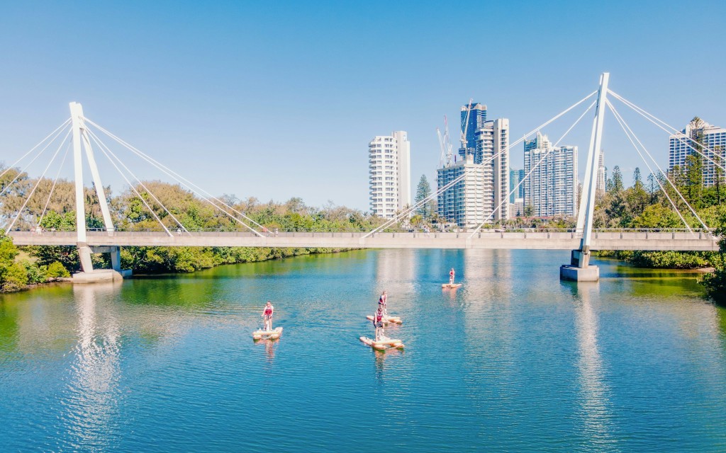 Randonnée en moto aquatique sur la Gold Coast en partant de Surfers Paradise (Single Waterbike Experience) - 1