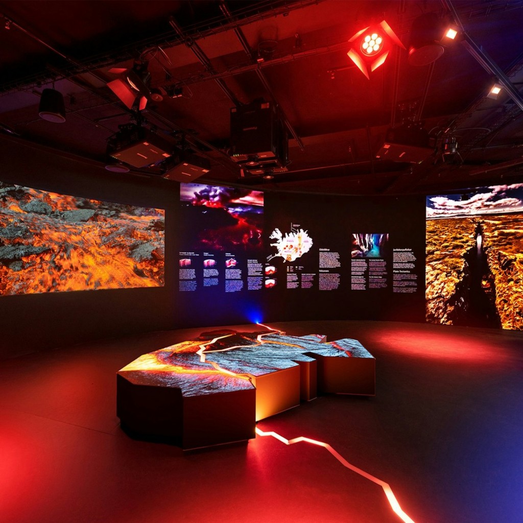 Golden Circle: Tour from Reykjavik + Perlan Museum Entry - 1