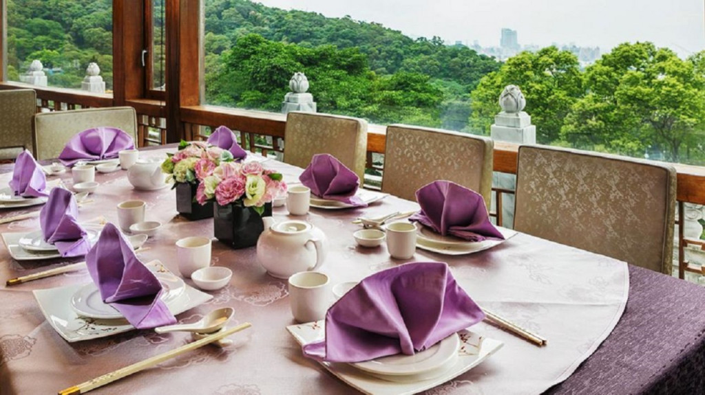 Golden Dragon Restaurant at The Grand Hotel - Taste authentic Cantonese cuisine (Late Night Set Meal) - 2