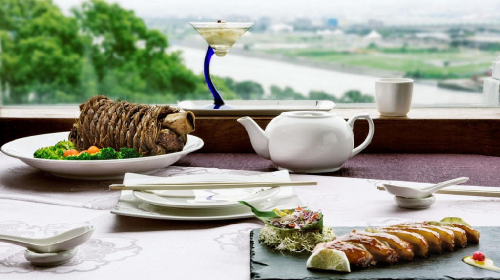 Golden Dragon Restaurant at The Grand Hotel - Taste authentic Cantonese cuisine (Lunch Set Meal) - 3