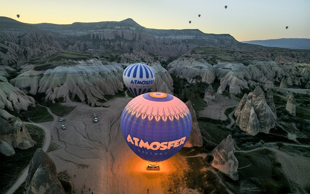 Goreme Valley Sunrise Hot Air Balloon Tour with Breakfast & Transfers (Day Light Premium Flight) - 3