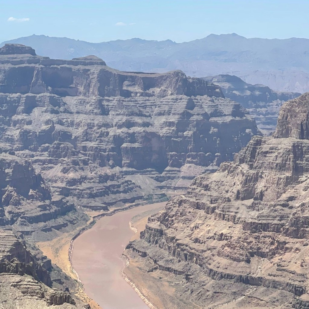 Grand Canyon Ovest e diga di Hoover: Tour guidato da Las Vegas + Skywalk opzionale - 3