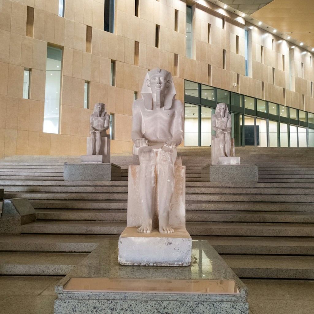 Grand musée égyptien : Entrée + visite guidée facultative et transfert - 1
