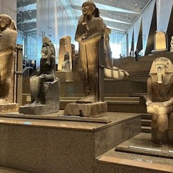 Grand Musée Egyptien et Pyramides de Gizeh : Visite guidée + Déjeuner + Transfert - 2