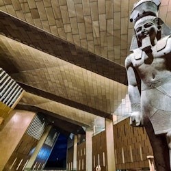 Grand musée égyptien : Billet coupe-file + Visite guidée + Déjeuner + Transports - 1