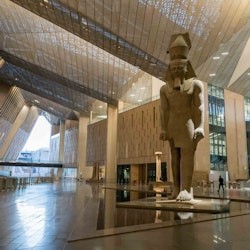 Grand musée égyptien : Billet coupe-file + Visite guidée + Déjeuner + Transports - 3