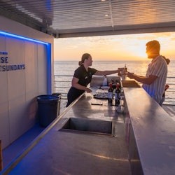 Grande Barriera Corallina: tour di 2 giorni in pontone su Reefsleep da Airlie + pasti - 2