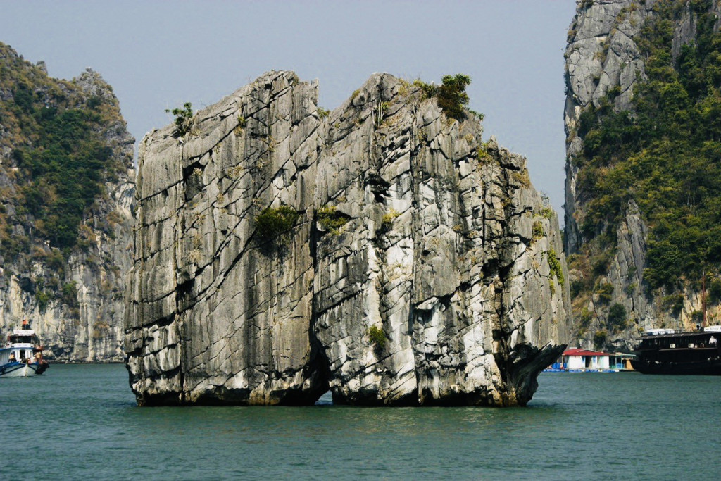 Ha Long Bay Cruise with Round Trip Transfer from Hanoi (Ha Long Bay Premium Cruise with Round Trip Transfer from Hanoi) - 3