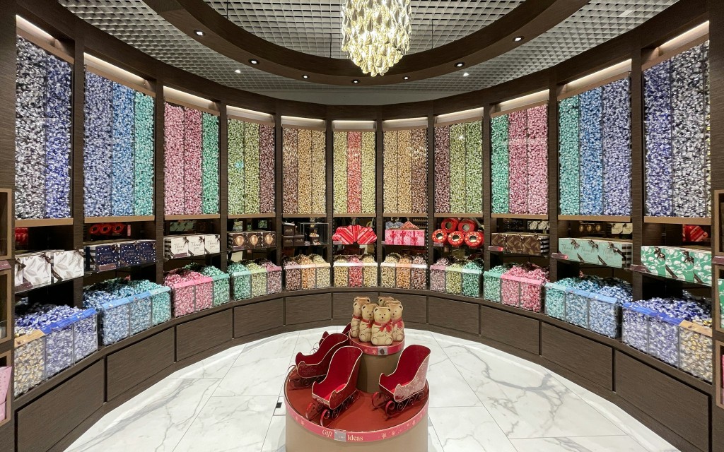 Halbtagestour durch Zürich mit Besuch des Lindt Home Of Chocolate und Stadtrundfahrt (English Guided Tour) - 2