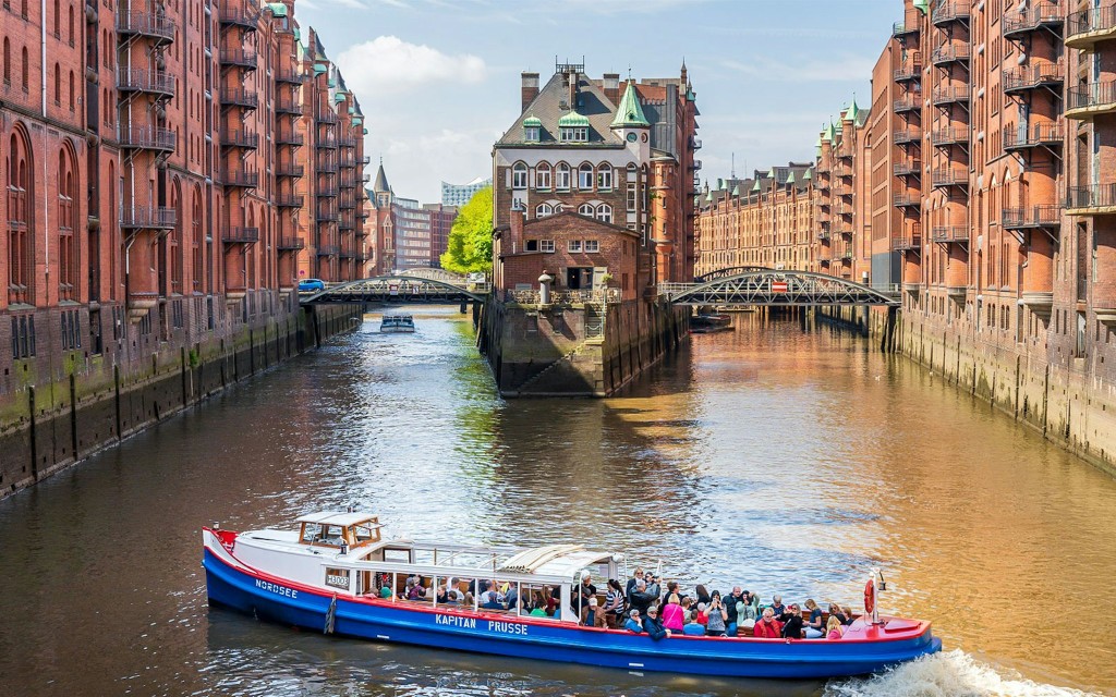 Hamburger Bootstour mit Live-Kommentar (1h Harbor Boat Tour) - 2