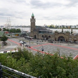 Hamburg: Riverfront Guided Walking Tour in German - 1