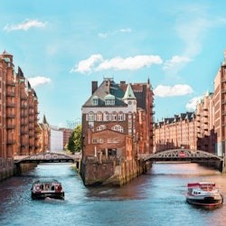 Hamburg: Speicherstadt, HafenCity & Elbphilharmonie Guided Tour - 1