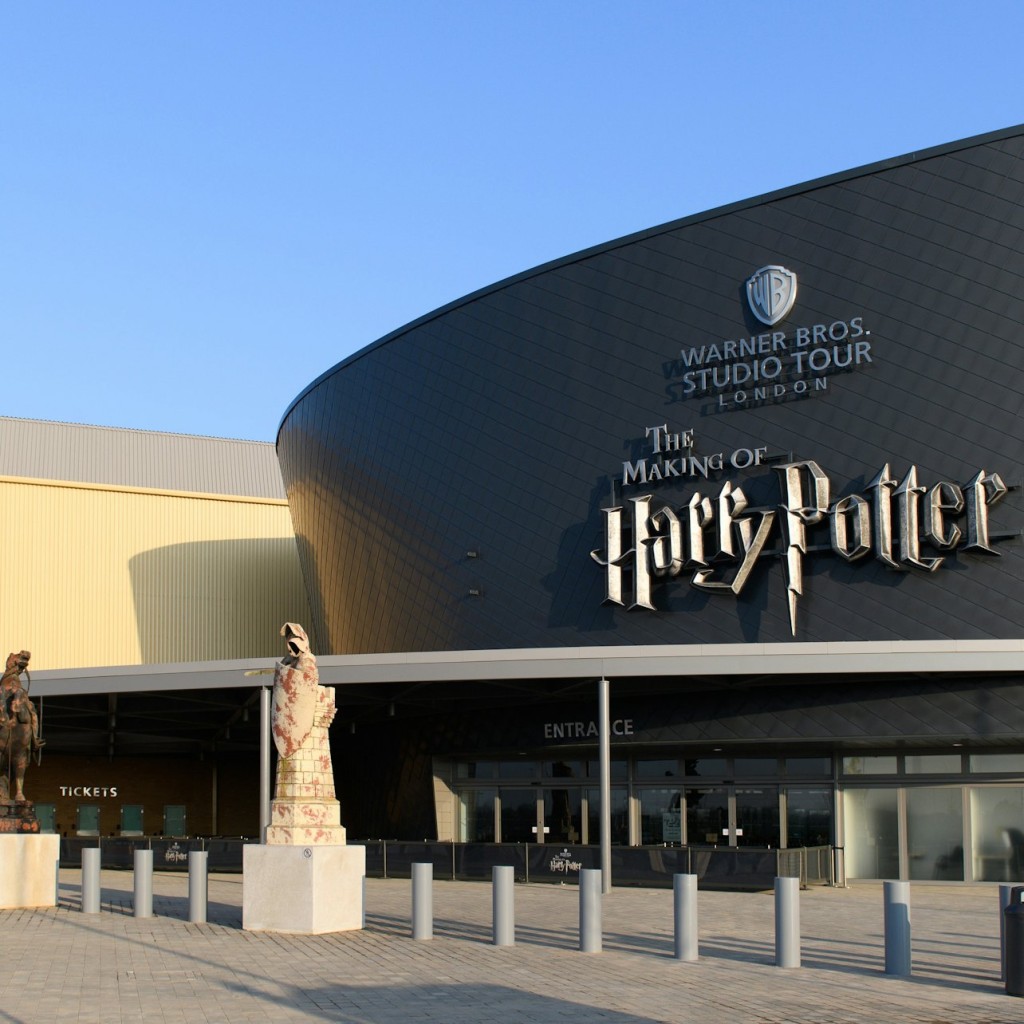 Harry Potter Warner Bros. Studio London: Roundtrip Transport Only - 3