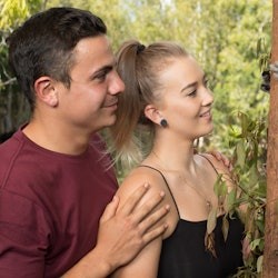 Hartley's Crocodile Adventures: Hartley's Koala Breakfast - 2