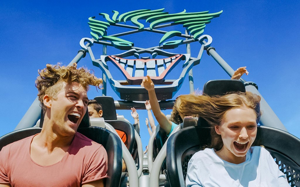 Unlimited Multi-Day Theme Parks Pass: Movie World, Sea World & Wet'n’Wild (5-Day 3 Parks Pass) - 1