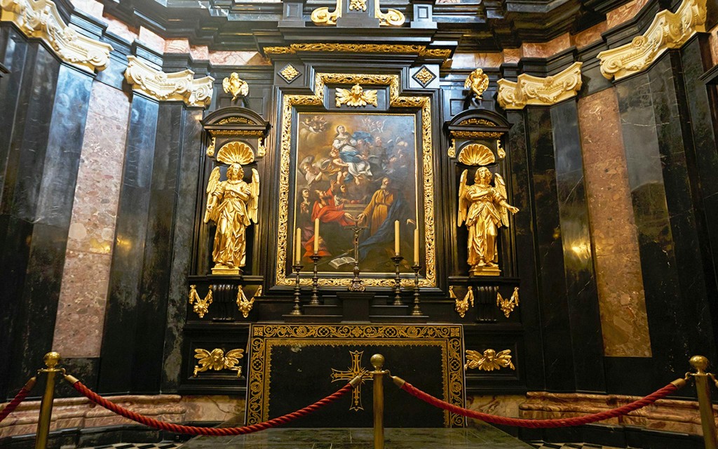 Geführte Tour durch die Burg Wawel und die Wawel-Kathedrale (English Guided Tour of Wawel Castle, Cathedral & Wieliczka Salt Mine with Lunch) - 3
