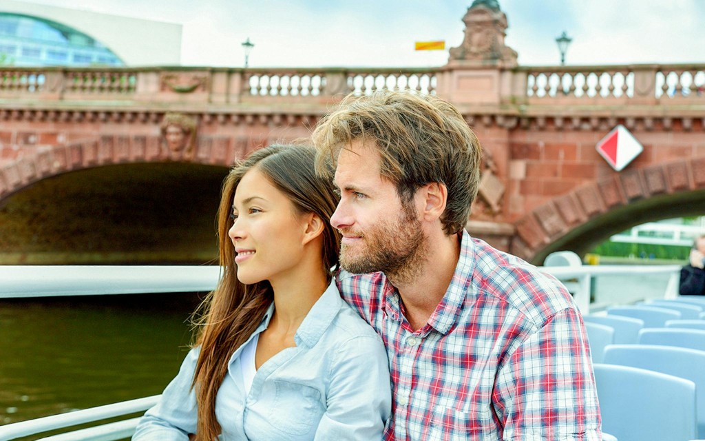 Berlin Spree River City Highlights Sightseeing Cruise (2.25 Hour City Sightseeing Cruise) - 2