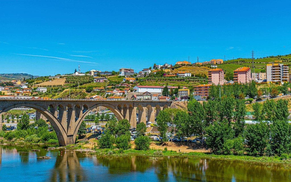 Historyczna wycieczka z przewodnikiem po dolinie Douro z 1-godzinnym rejsem Pinhão, tradycyjnym lunchem i degustacją wina (Standard Historic Tour) - 1