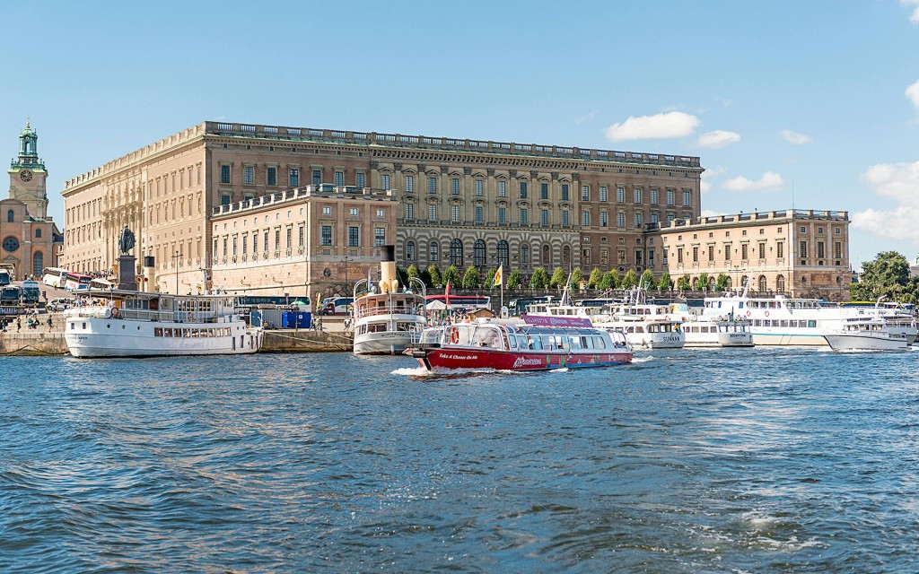 RED Sightseeing: Stockholm Hop-on Hop-off Bus mit optionaler Bootstour (24-Hour Pass) - 3