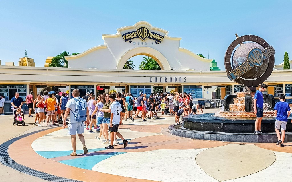 Parque Warner Park & Warner Beach Tickets (Parque Warner + Warner Beach: 2 Days, 2 Parks) - 1