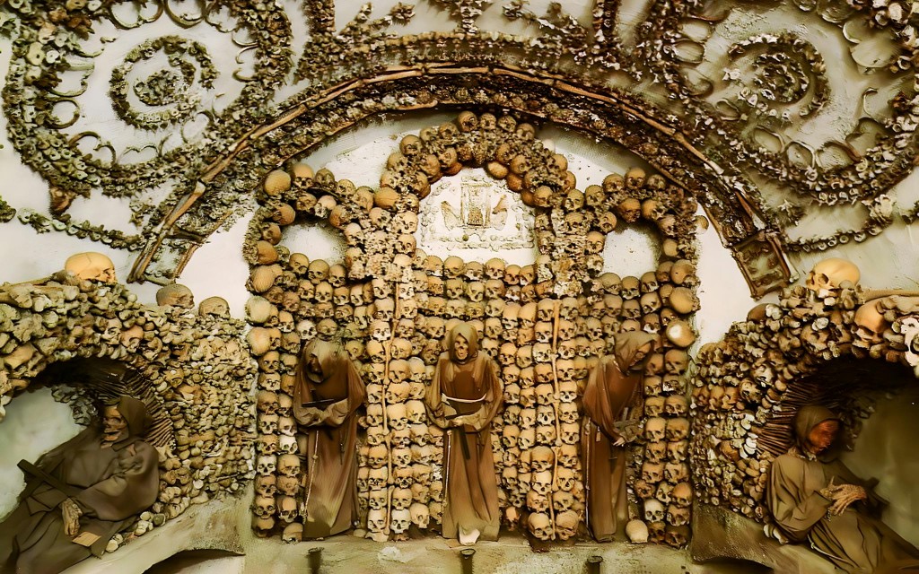 Eintrittskarte für die Kapuzinergruft mit Audioguide (English Guided Tour + Roman Catacombs + Transfers) - 1