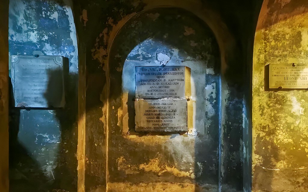 Eintrittskarte für die Kapuzinergruft mit Audioguide (English Guided Tour + Roman Catacombs + Transfers) - 3