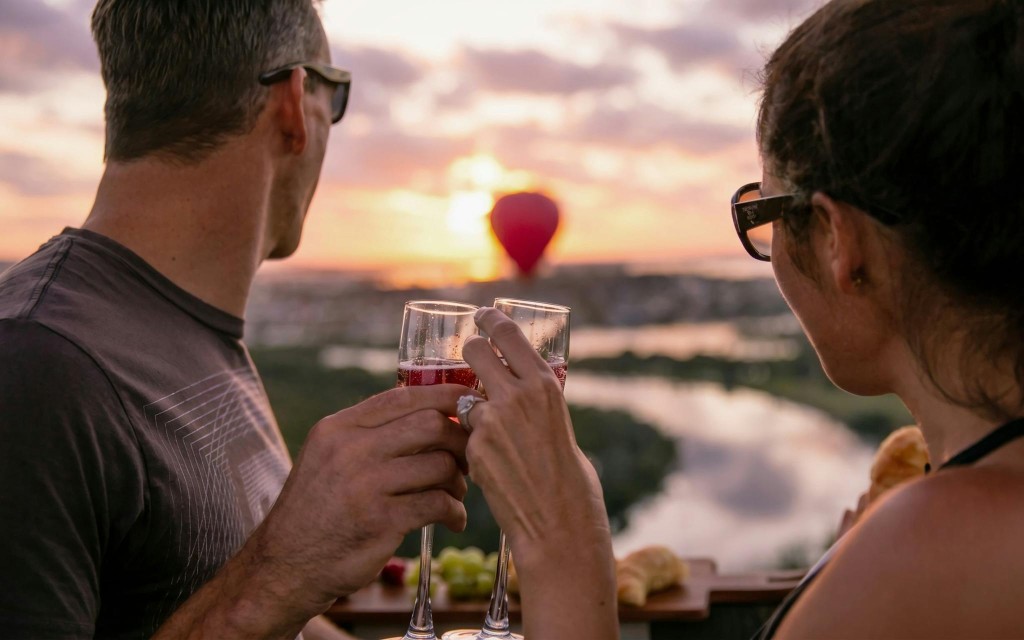 Gold Coast Hot Air Balloon Flight with Sirromet Winery Experience (Hot Air Balloon with Sirromet Winery Experience) - 2