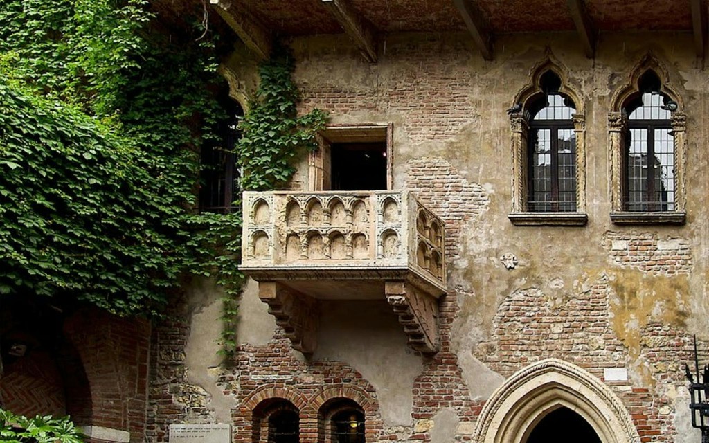 Verona: Besichtigung des Julias-Balkons mit Museumsbesuch und Audioguide (JULIET BALCONY VISIT WITH MUSEUM AND AUDIOGUIDE) - 2