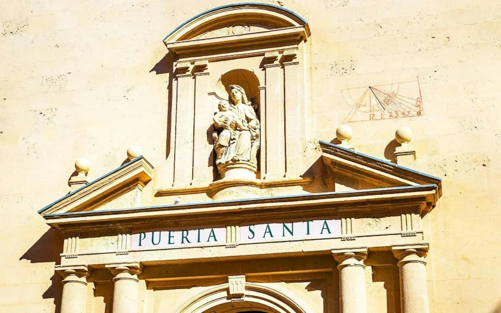 Eintrittsticket für die Kirche San Nicolás mit Schnelleinlass (San Nicolás Church Skip-the-Ticket-Line Entry Ticket) - 3