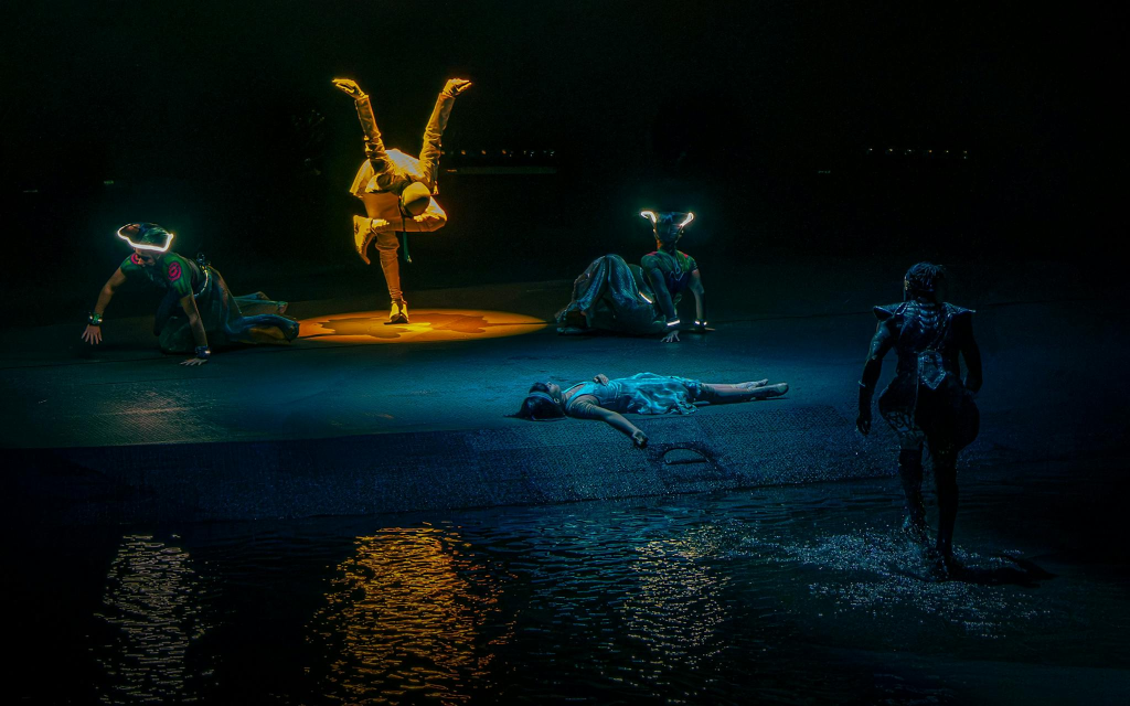 La Perle von Dragone Show Tickets (Gold: Save 30% on your second ticket) - 1