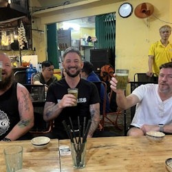 Ho Chi Minh City: Tour guidato della birra artigianale e del cibo in scooter - 2