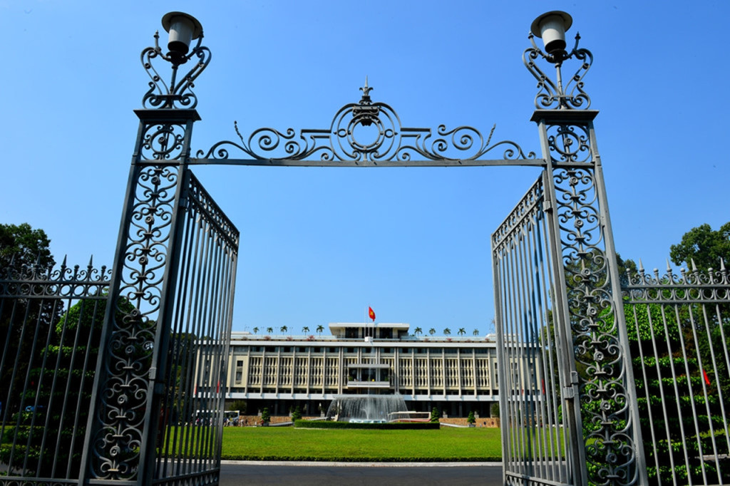 Ho Chi Minh Half-Day City Tour: Independence Palace, Notre Dame Cathedral, Thien Hau Pagoda (Ho Chi Minh Half-Day City Tour (Morning)) - 1