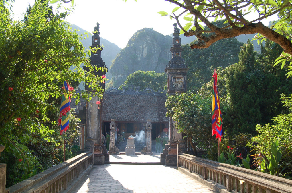 Hoa Lu and Tam Coc Tour from Hanoi - 1