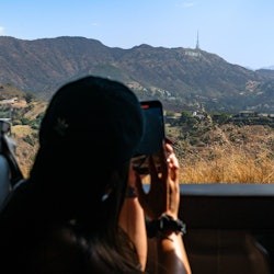 Hollywood, Beverly Hills e casas de celebridades: Excursão de autocarro ao ar livre a partir de Santa Mónica - 3