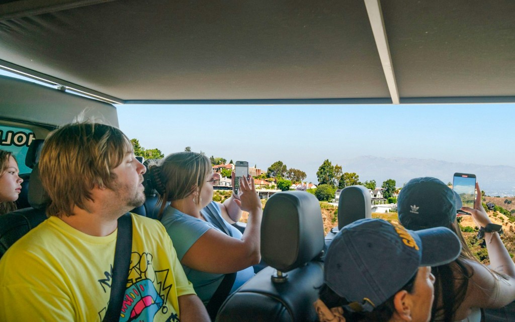 Hollywood Sightseeing & Tour durch die Häuser der Berühmtheiten (Hollywood Sightseeing & Celebrity Homes Tour from Santa Monica) - 2