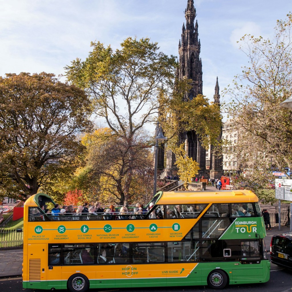 Hop-on Hop-off Bus Edinburgh - Grand 48 - 1