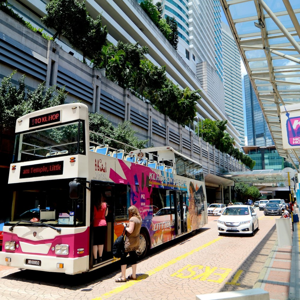 Hop-on Hop-off Bus Kuala Lumpur - Malaysian - 48 hours - 2