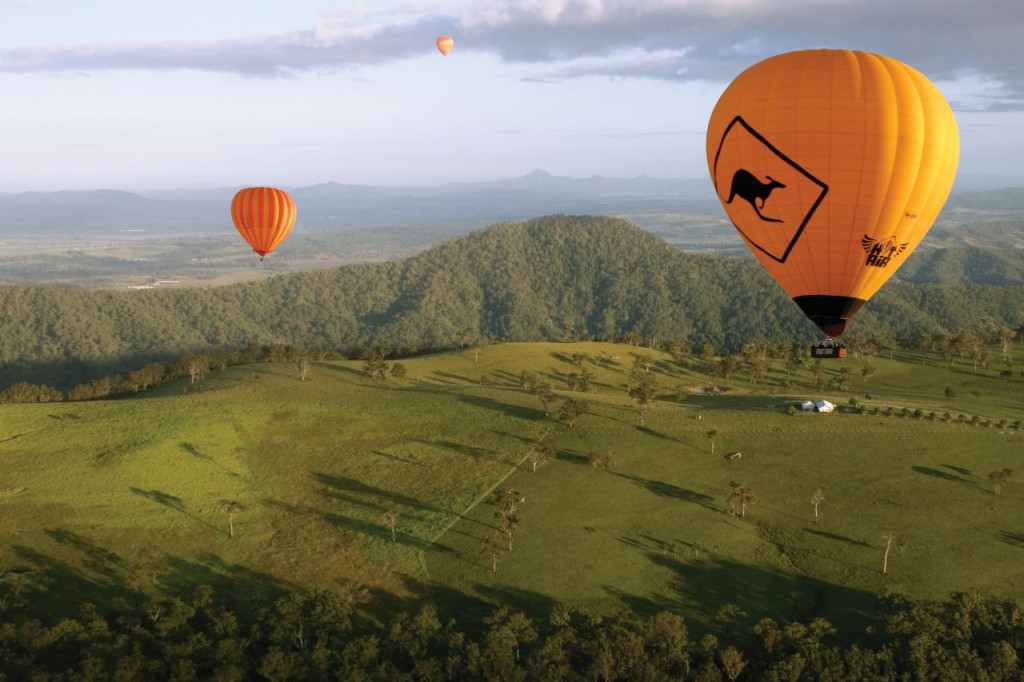 Hot Air Balloon Flight over Gold Coast with Optional upgrade to Breakfast (Hot Air Balloon Flight with Vineyard Breakfast + Wine Tasting) - 3