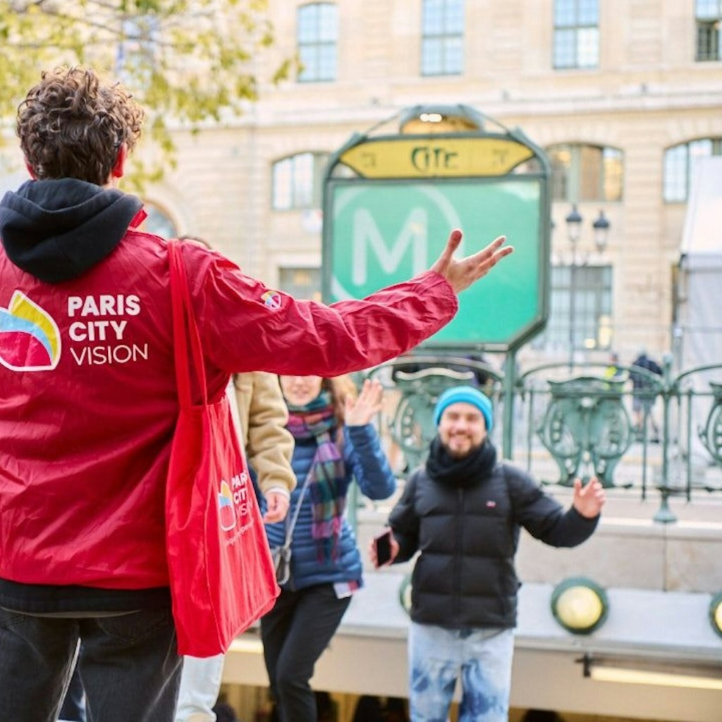 Île de la Cité Paris: Visita guiada + Audioguia de la catedral de Notre-Dame de París - 3