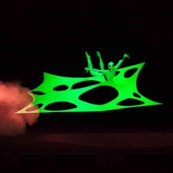 IMAGE: Black Light Theatre: Entrada - 2