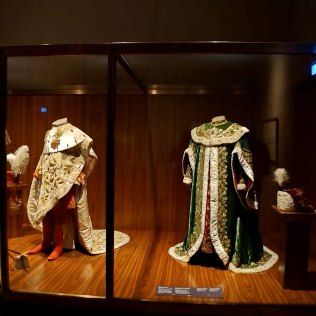 Imperial Treasury at the Hofburg Palace (Imperial Treasury - Admission) - 1