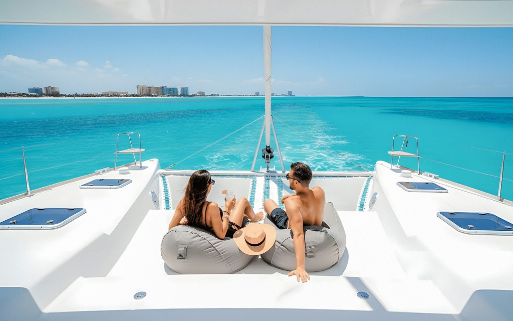 Visite en catamaran de Isla Mujeres tout compris depuis Cancún, Tulum et Costa Mujeres (Tour with Common Meeting Point in Cancún) - 1