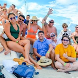 Isla Mujeres: Premium Catamaran Tour from Cancún - 1