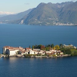 Isola Bella: Hop-on Hop-off Boat Tour from Stresa - 1