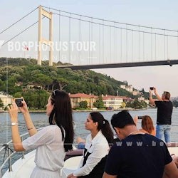 Istanbul: Bosphorus & Black Sea Guided Tour with Cruise and Lunch - 2