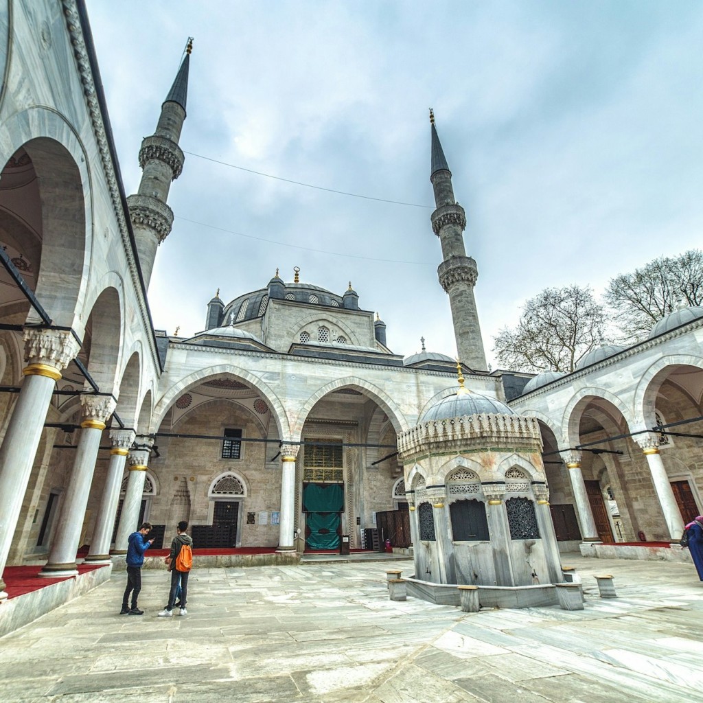 Recorregut per Europa i Àsia a Istanbul: Torre de la Donzella + Mesquita del Sultà de Mihrimah - 3