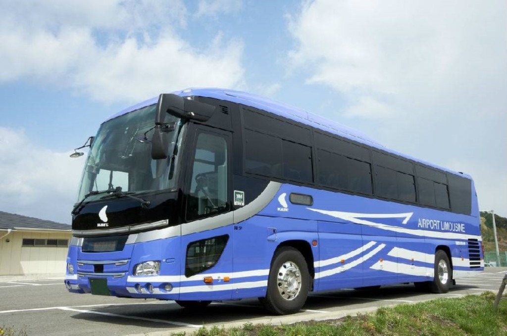 Kansai Limousine Bus - Kansai Airport to/from Osaka Umeda/Namba OCAT/Kyoto/Tempozan/USJ (Kansai International Airport to Namba OCAT (one-way)) - 3